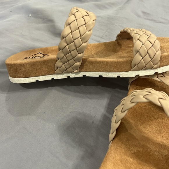Women’s Cliffs Sandals size 7 - Picture 3 of 3
